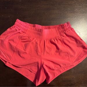 lululemon athletica low rise 2.5” Coral Athletic Shorts
